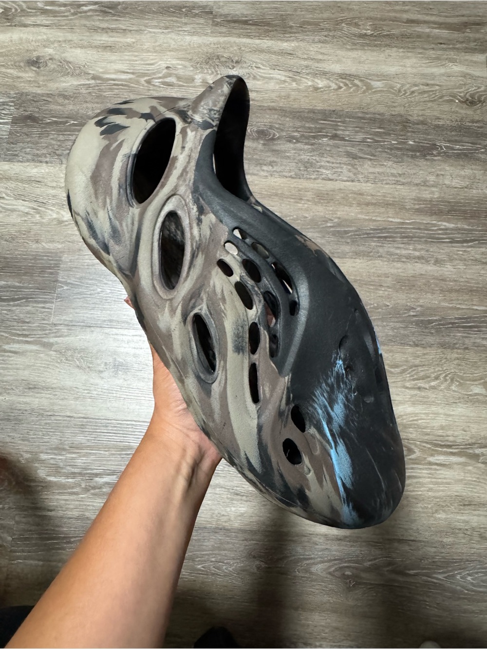 Yeezy Foamrunner "MX Cinder"